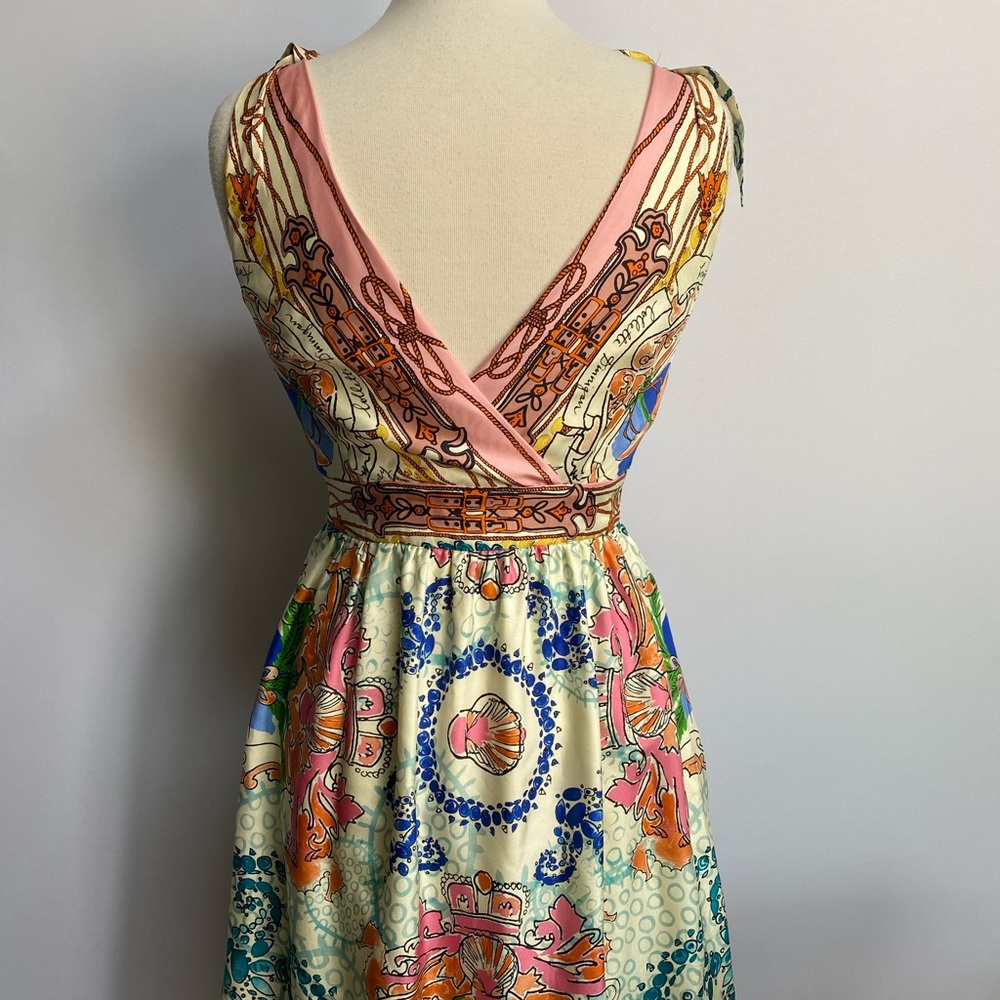 Anthropologie silk dress - Picture 2 of 10